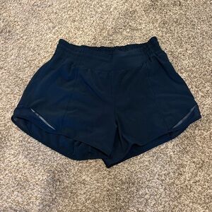 Lululemon Hotty Hot shorts